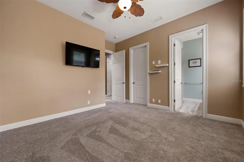 14115 11TH TERRACE NE Bradenton, FL 34212