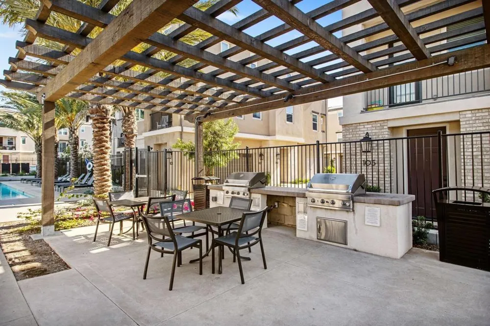 1202 Sunrise View #103 San Marcos, CA 92078