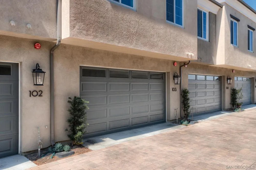 1202 Sunrise View #103 San Marcos, CA 92078