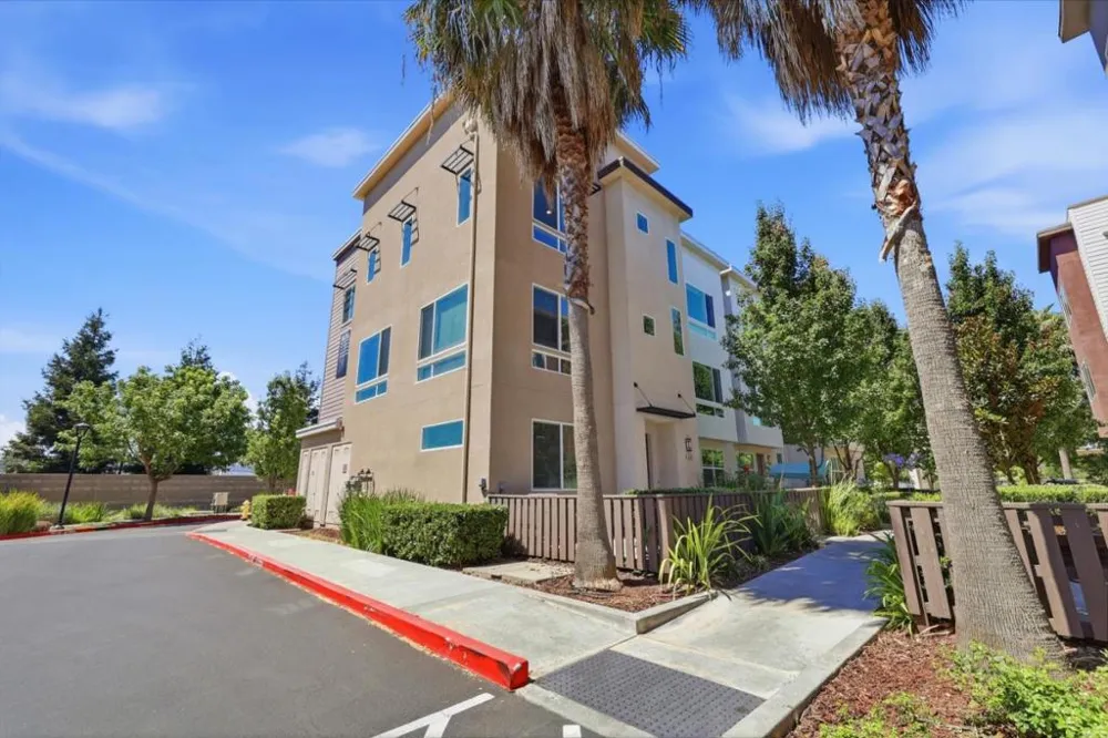 502 Ellicott Loop San Jose, CA 95123