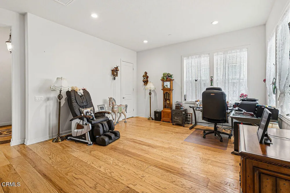7274 Hightop Street Moorpark, CA 93021