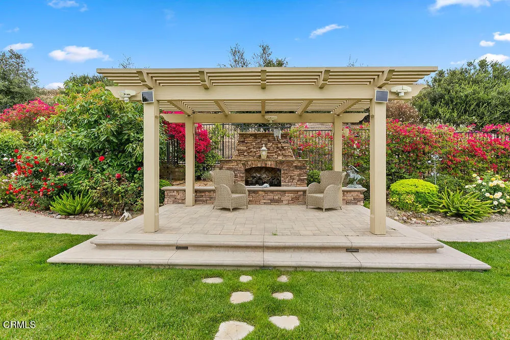 7274 Hightop Street Moorpark, CA 93021