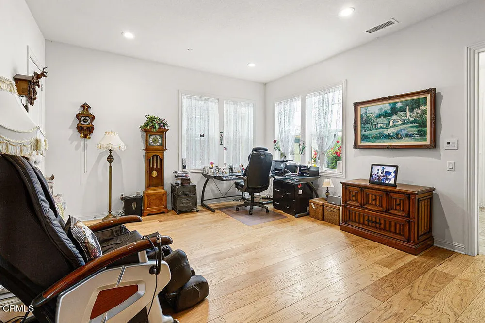 7274 Hightop Street Moorpark, CA 93021