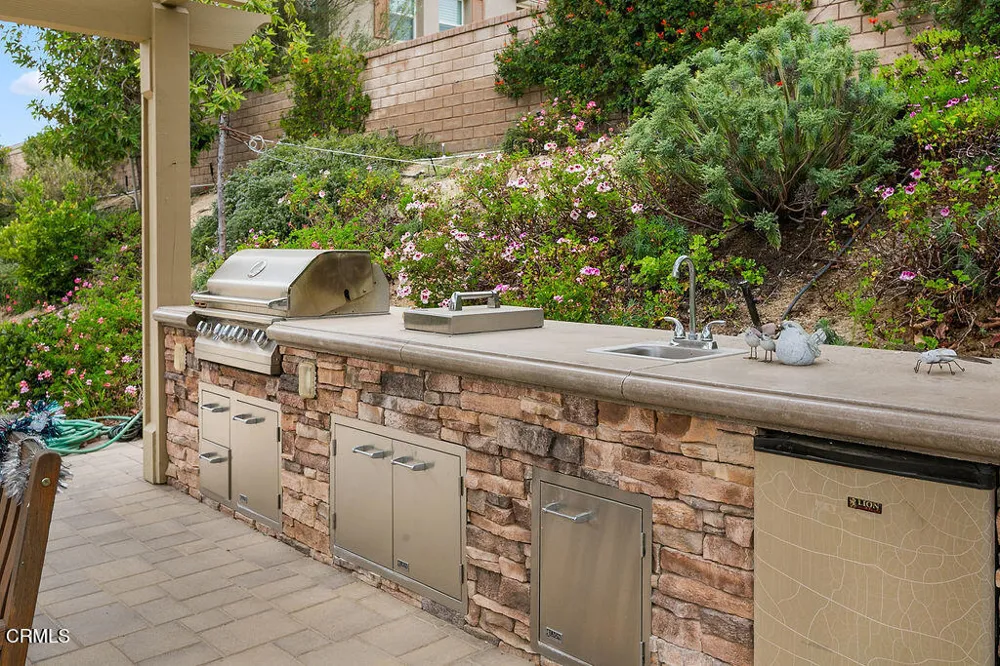 7274 Hightop Street Moorpark, CA 93021