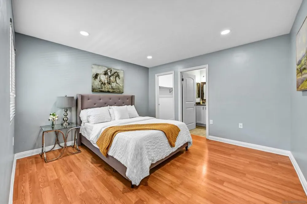 100 Sea Cliff #106 Oceanside, CA 92056