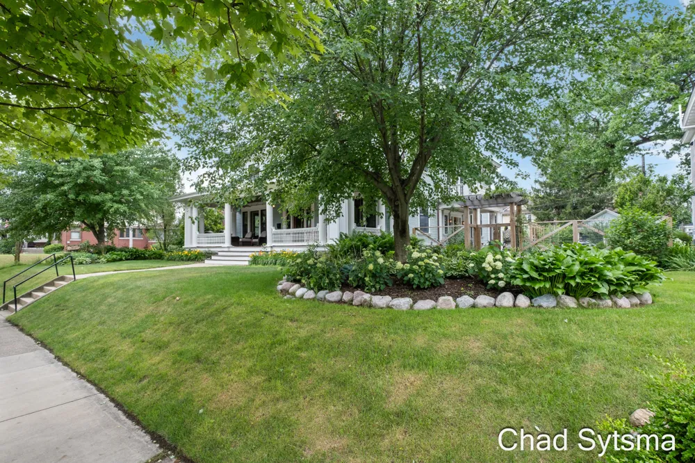 703 Madison Avenue SE Grand Rapids, MI 49503