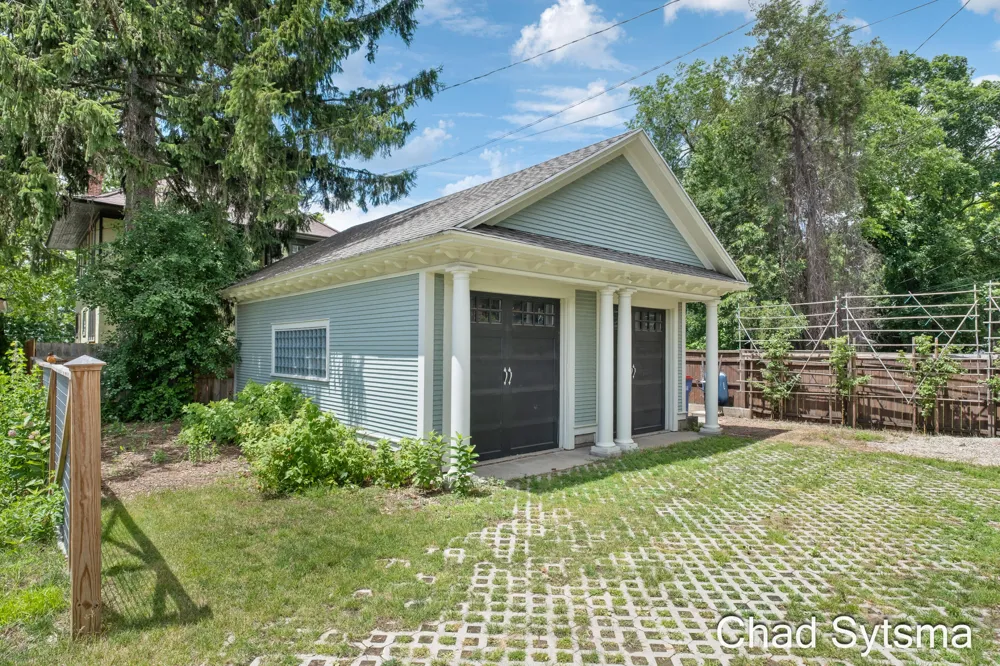 703 Madison Avenue SE Grand Rapids, MI 49503