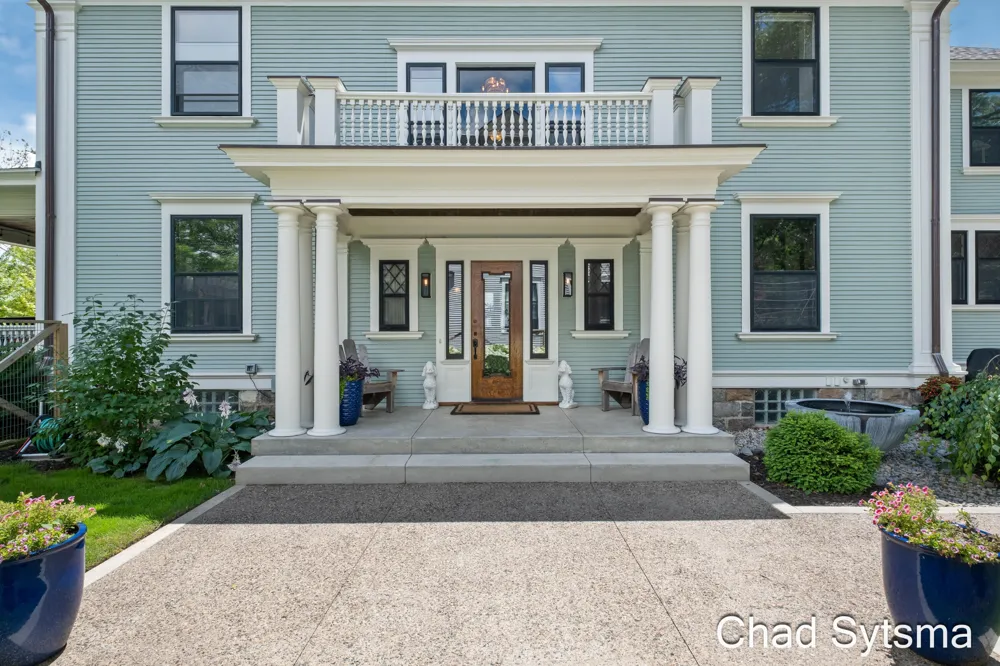 703 Madison Avenue SE Grand Rapids, MI 49503