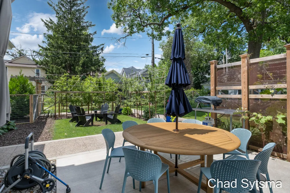 703 Madison Avenue SE Grand Rapids, MI 49503