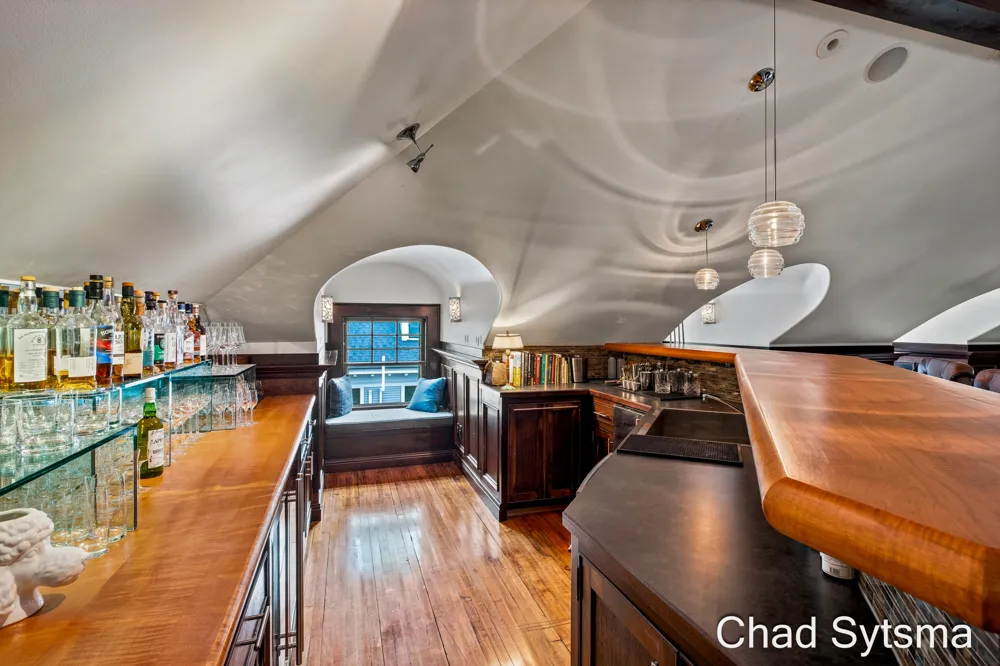 703 Madison Avenue SE Grand Rapids, MI 49503