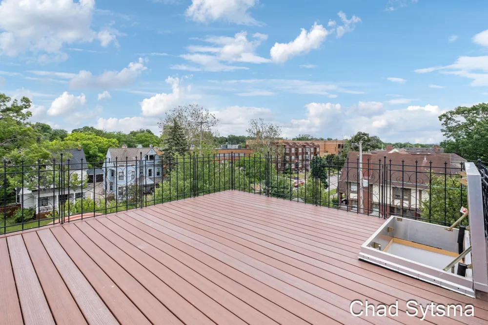 703 Madison Avenue SE Grand Rapids, MI 49503