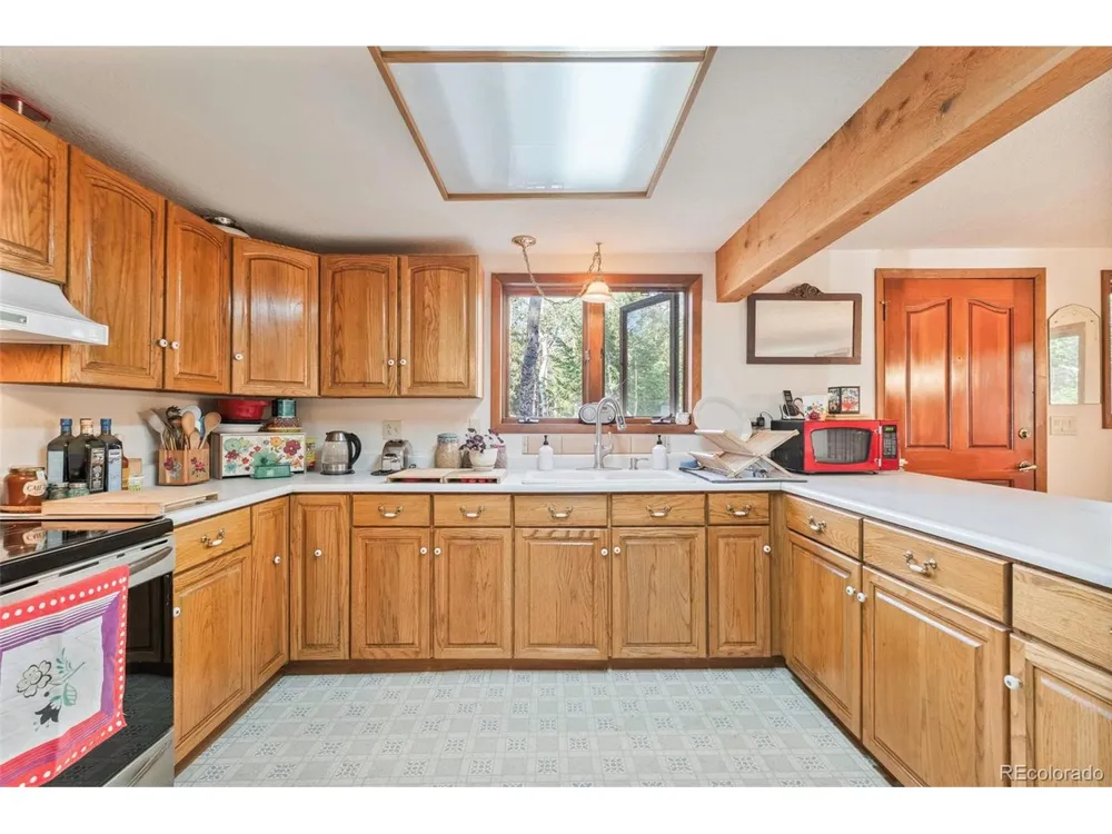 100 Raptor Point Road Golden, CO 80403