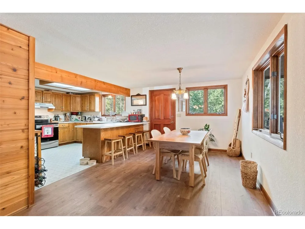 100 Raptor Point Road Golden, CO 80403