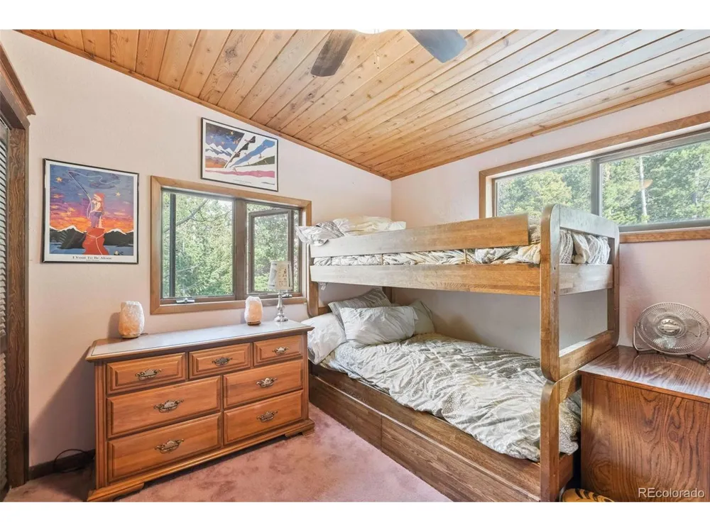 100 Raptor Point Road Golden, CO 80403