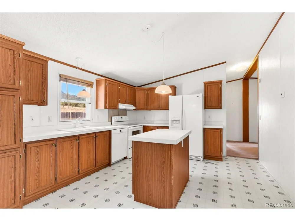 758 Shannon Road Cotopaxi, CO 81223