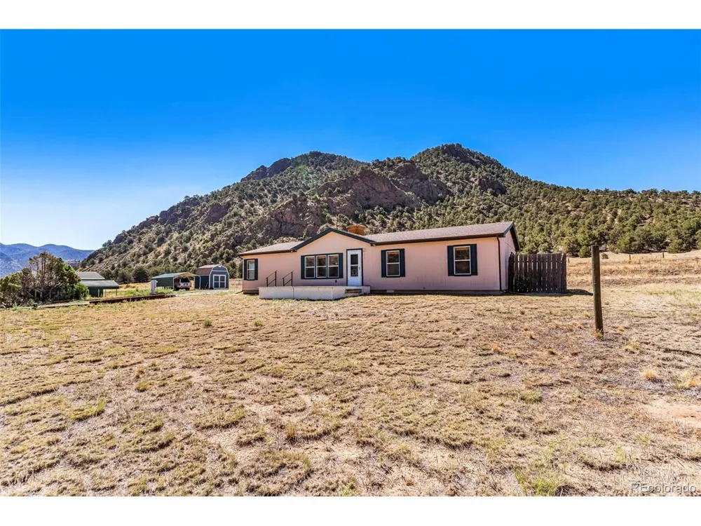 758 Shannon Road Cotopaxi, CO 81223