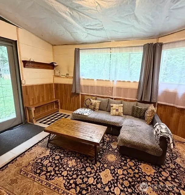 55901 317th Avenue E Ashford, WA 98304