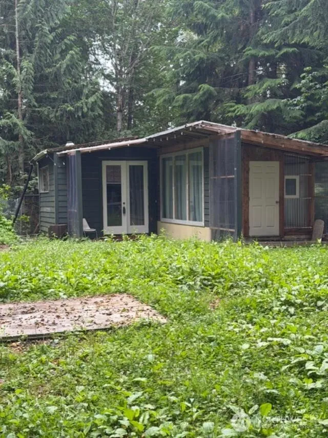 55901 317th Avenue E Ashford, WA 98304