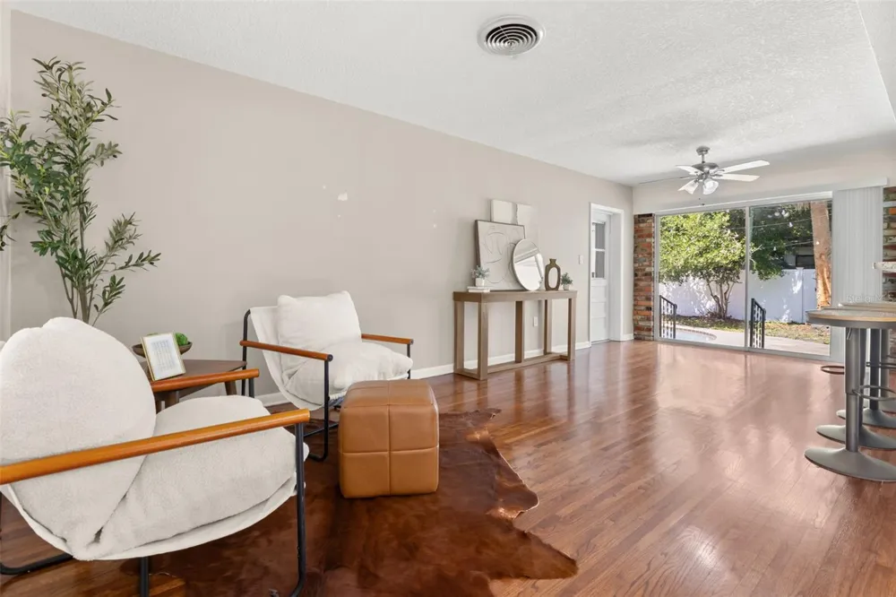820 RUGBY STREET Orlando, FL 32804