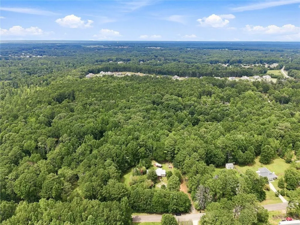 155 Skyview Road Senoia, GA 30276