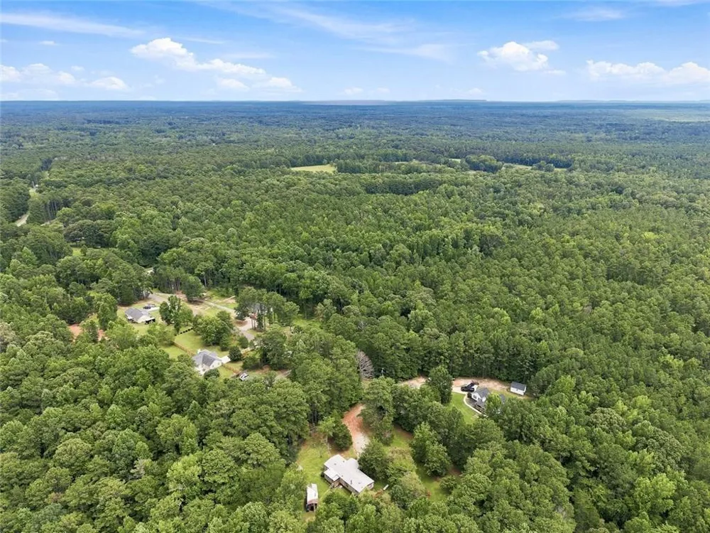 155 Skyview Road Senoia, GA 30276