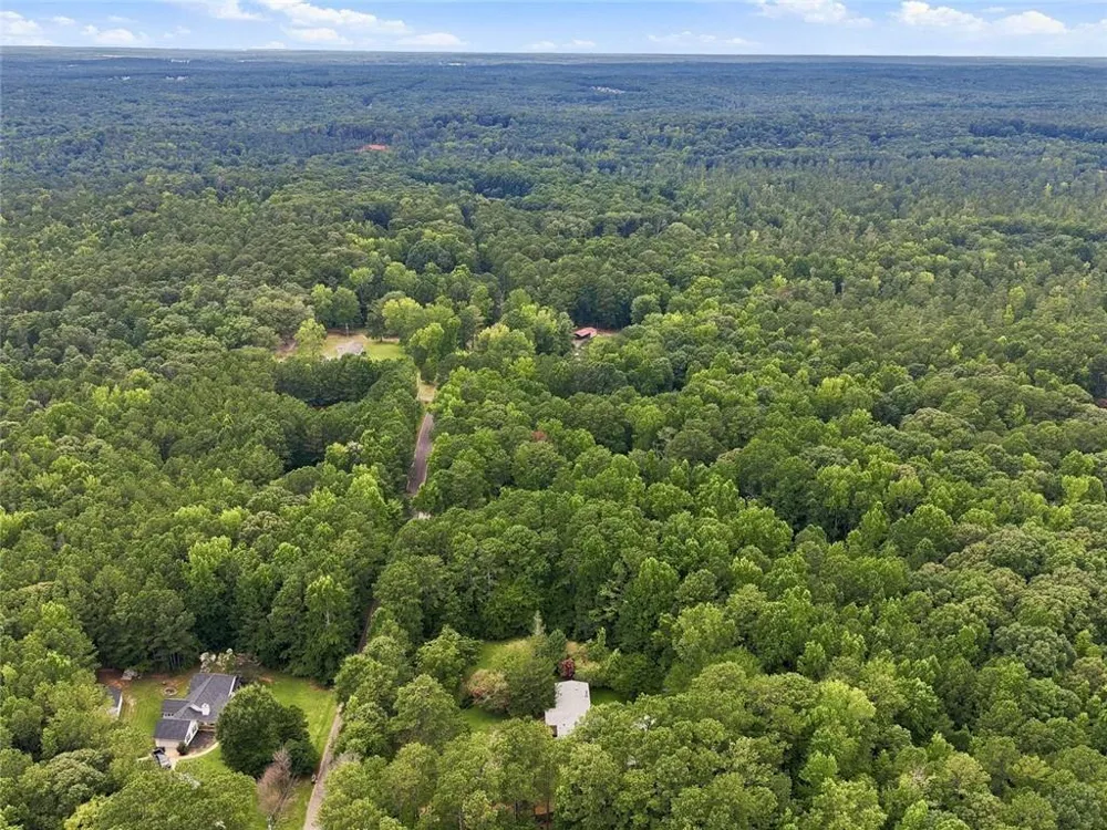 155 Skyview Road Senoia, GA 30276