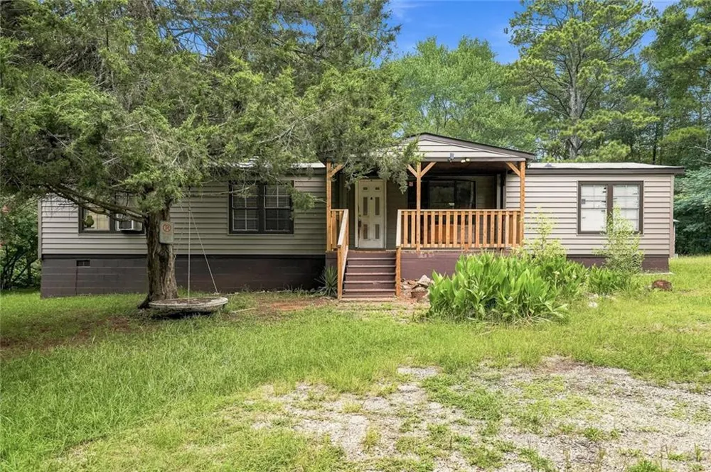 155 Skyview Road Senoia, GA 30276