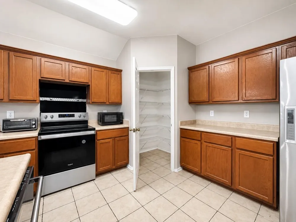 9430 Anderson Way Converse, TX 78109