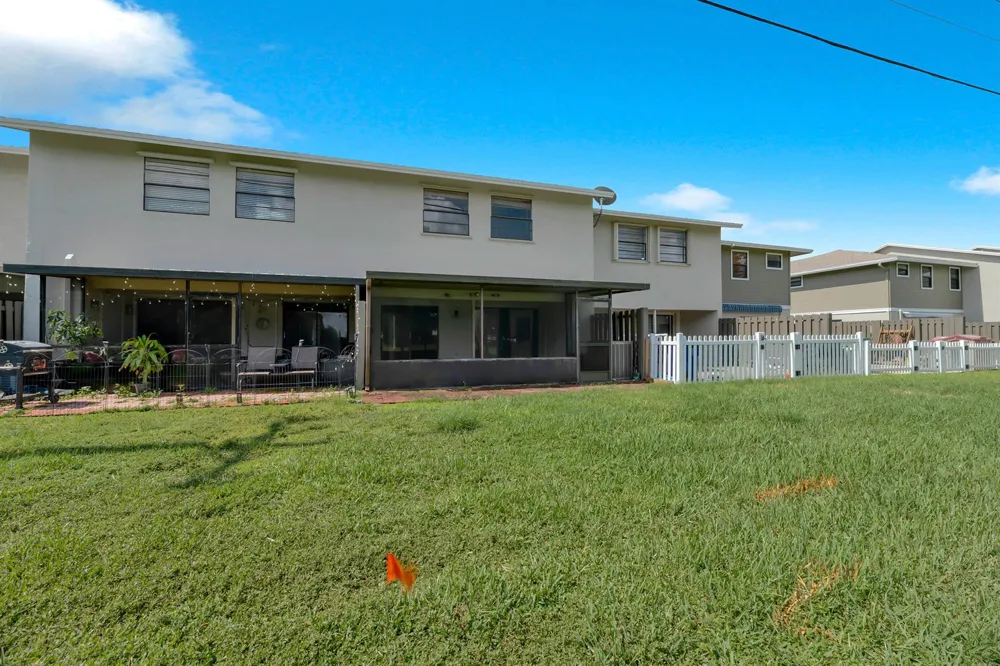10723 NW 11TH STREET #10723 Pembroke Pines, FL 33026