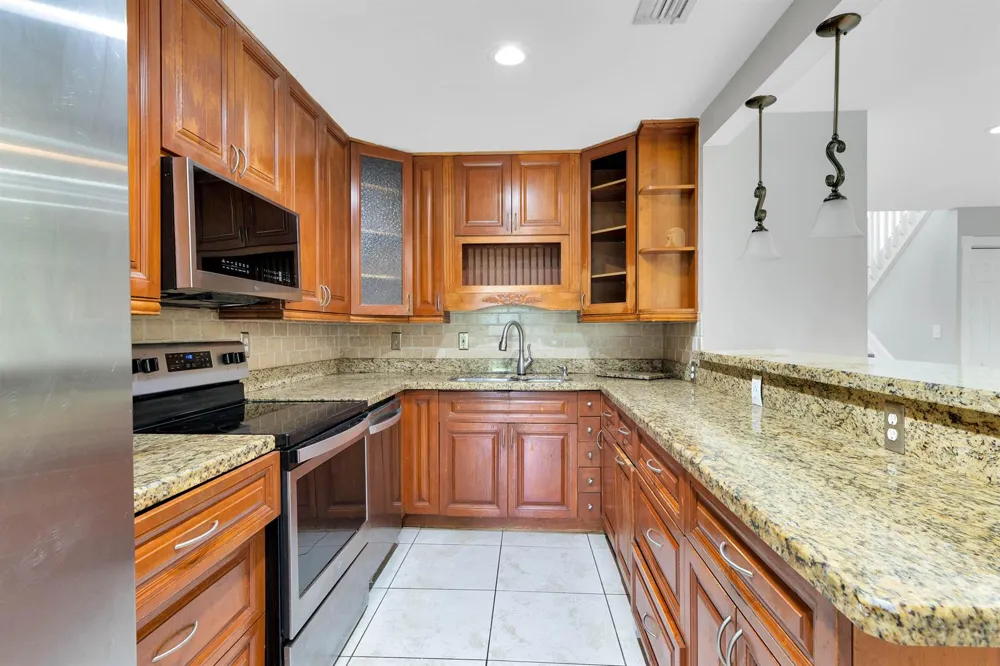 10723 NW 11TH STREET #10723 Pembroke Pines, FL 33026