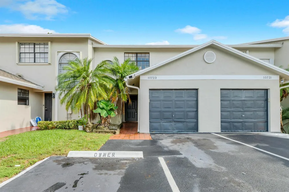 10723 NW 11TH STREET #10723 Pembroke Pines, FL 33026