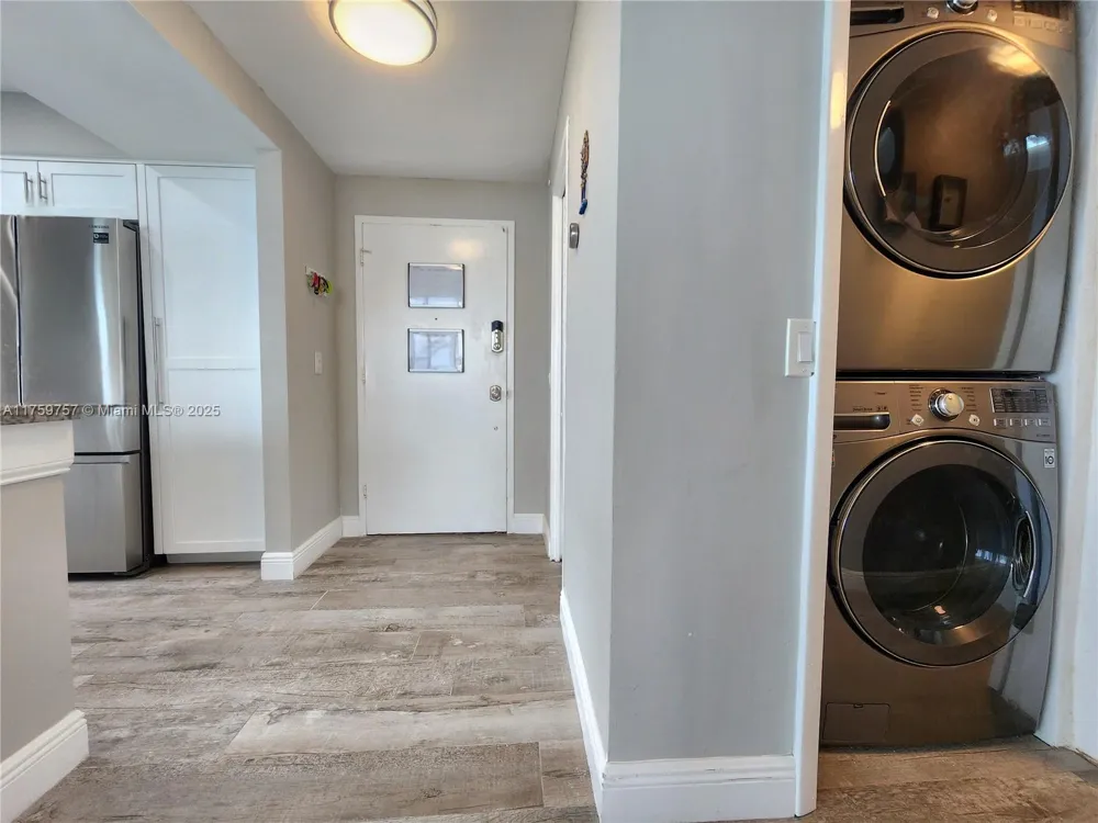 3505 S Ocean Dr #612 Hollywood, FL 33019