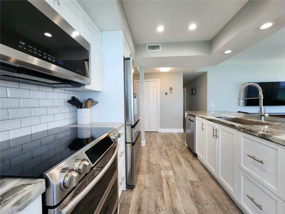 3505 S Ocean Dr #612 Hollywood, FL 33019