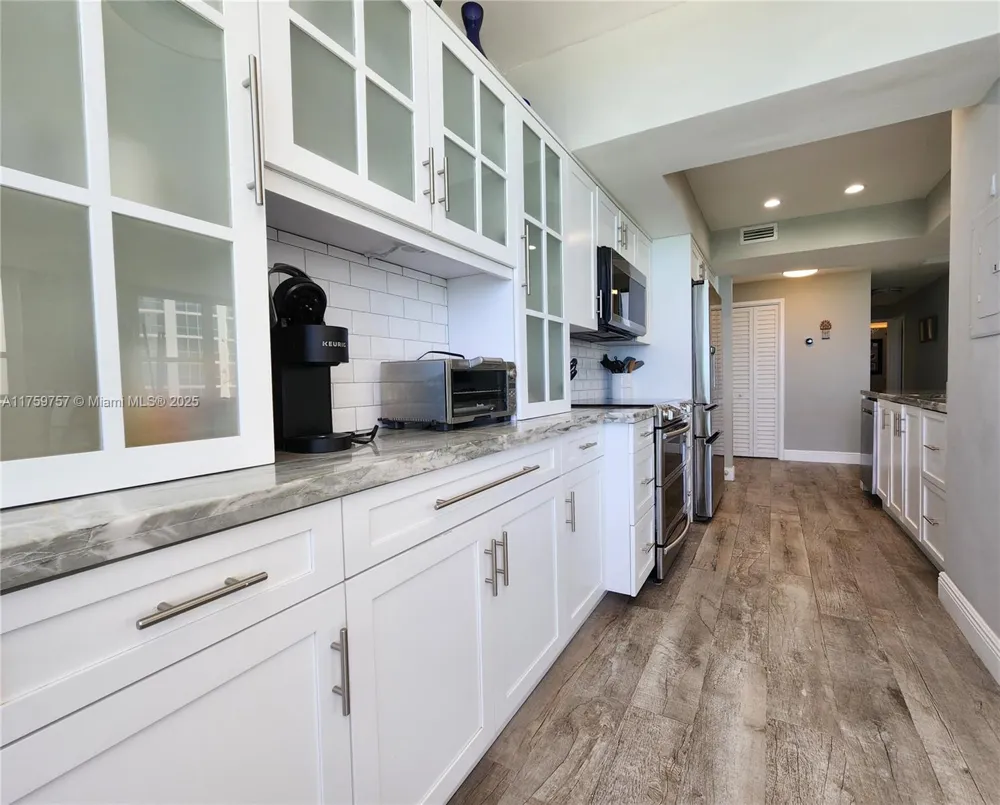 3505 S Ocean Dr #612 Hollywood, FL 33019