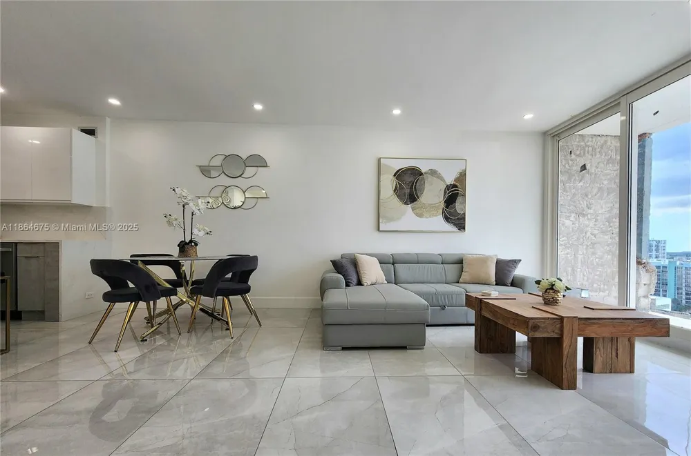 3505 S Ocean Dr #1502 Hollywood, FL 33019