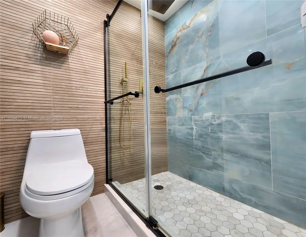 3505 S Ocean Dr #1502 Hollywood, FL 33019