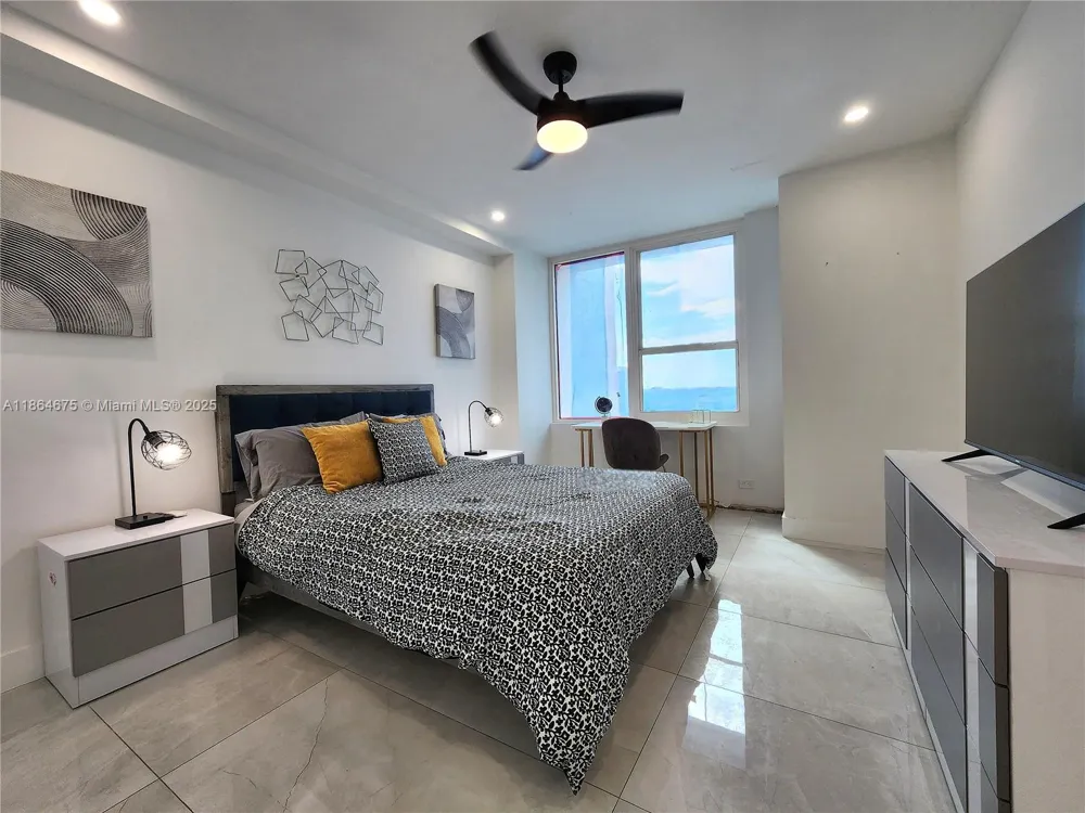 3505 S Ocean Dr #1502 Hollywood, FL 33019