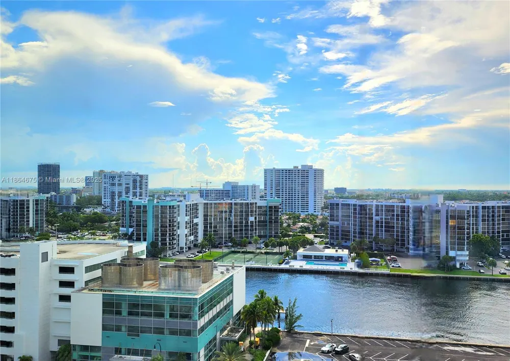 3505 S Ocean Dr #1502 Hollywood, FL 33019