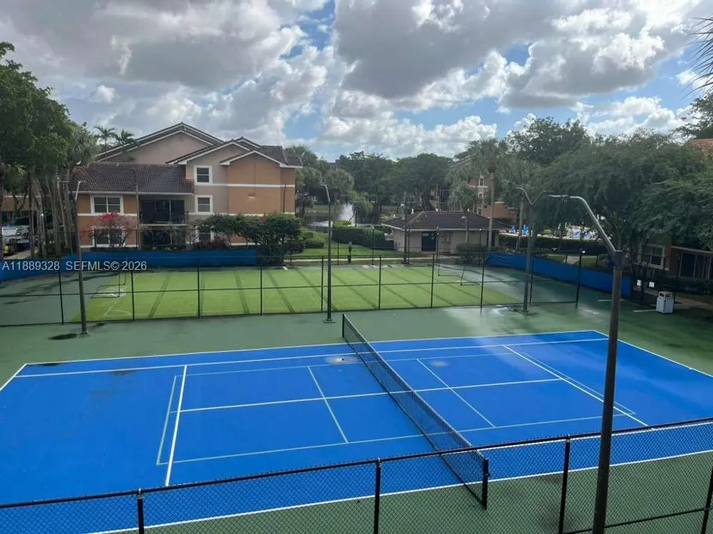8977 Wiles Rd #103 Coral Springs, FL 33067