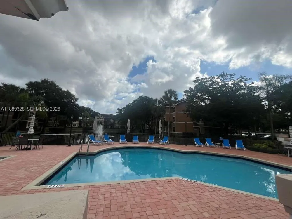 8977 Wiles Rd #103 Coral Springs, FL 33067