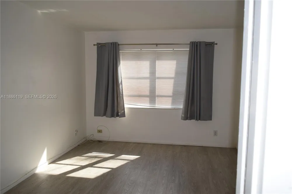 2901 NW 47th Ter #248B Lauderdale Lakes, FL 33313
