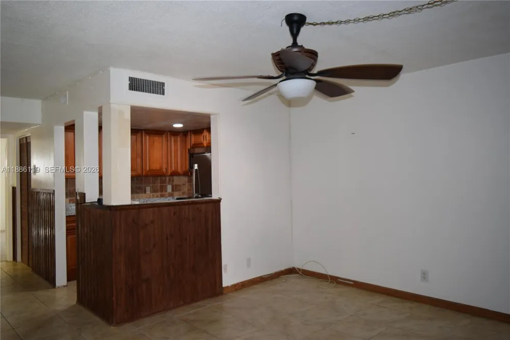 2901 NW 47th Ter #248B Lauderdale Lakes, FL 33313