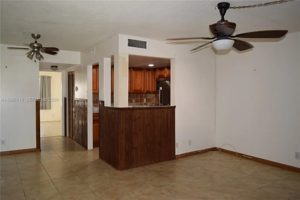 2901 NW 47th Ter #248B Lauderdale Lakes, FL 33313