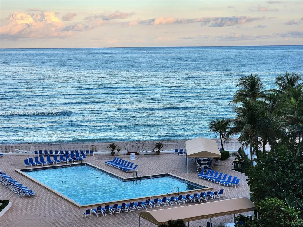 3505 S Ocean Dr #610 Hollywood, FL 33019