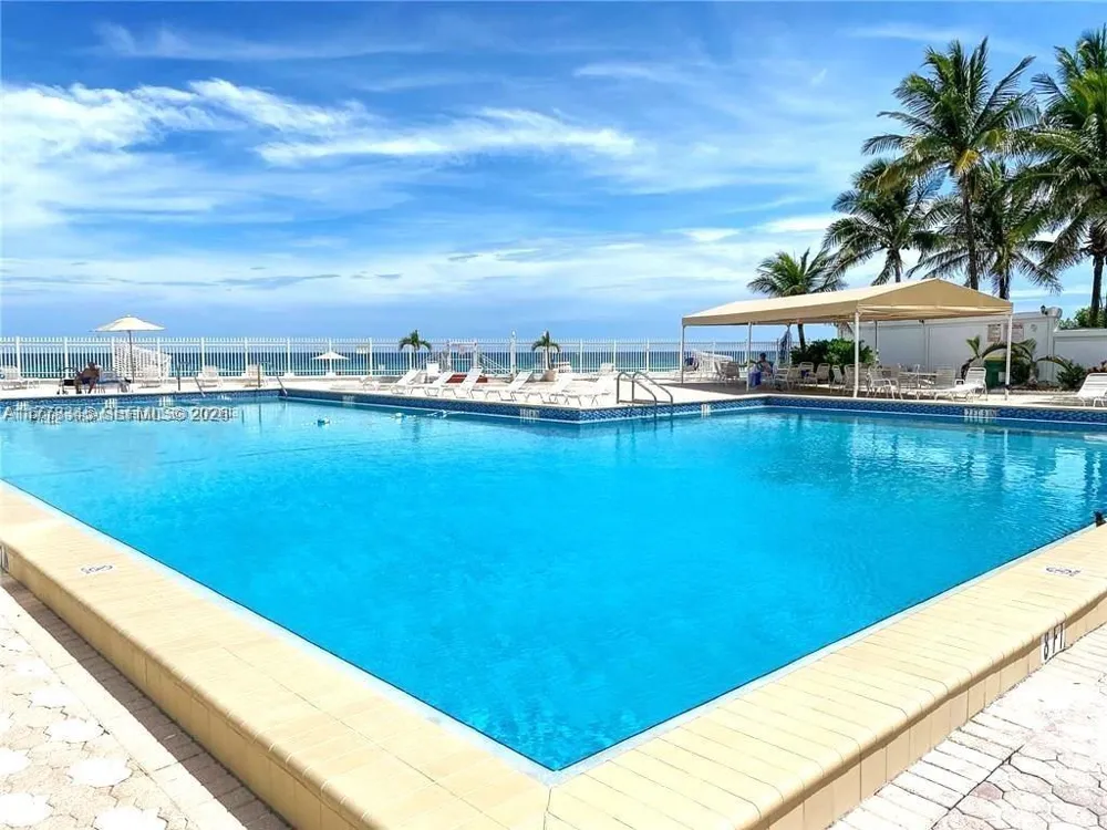 3505 S Ocean Dr #610 Hollywood, FL 33019