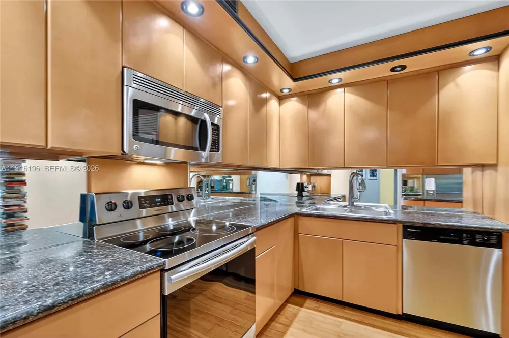 2 Grove Isle Dr #B1804 Coconut Grove, FL 33133