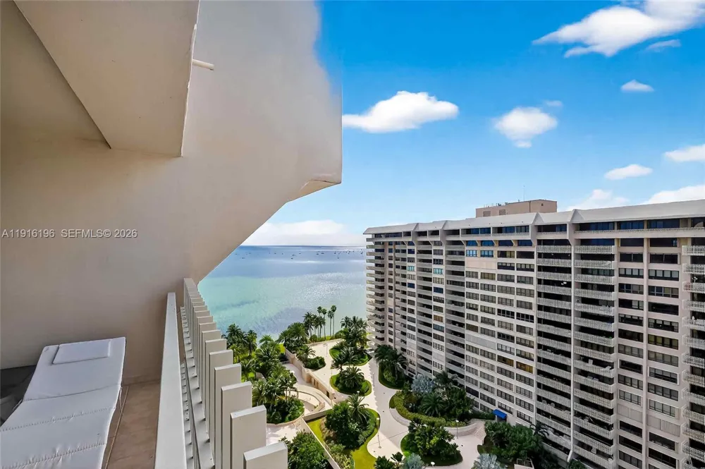 2 Grove Isle Dr #B1804 Coconut Grove, FL 33133
