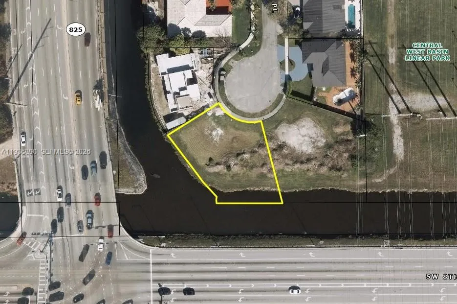 550 SW 136th Pl Miami, FL 33184