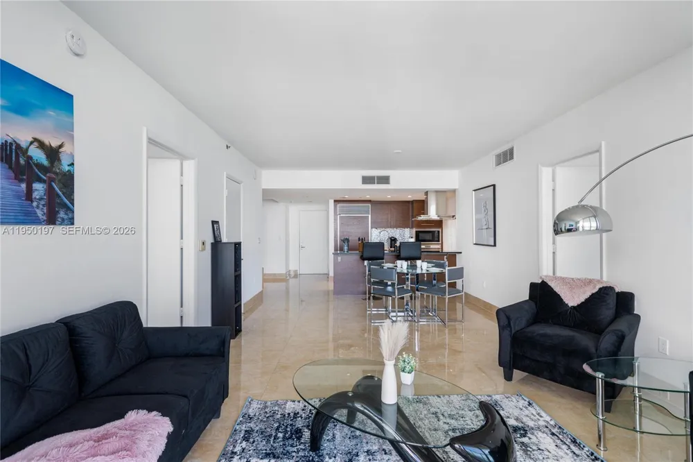 495 Brickell #5705 Miami, FL 33131