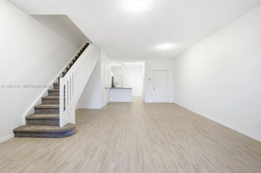 2066 Madeira Dr #2066 Weston, FL 33327